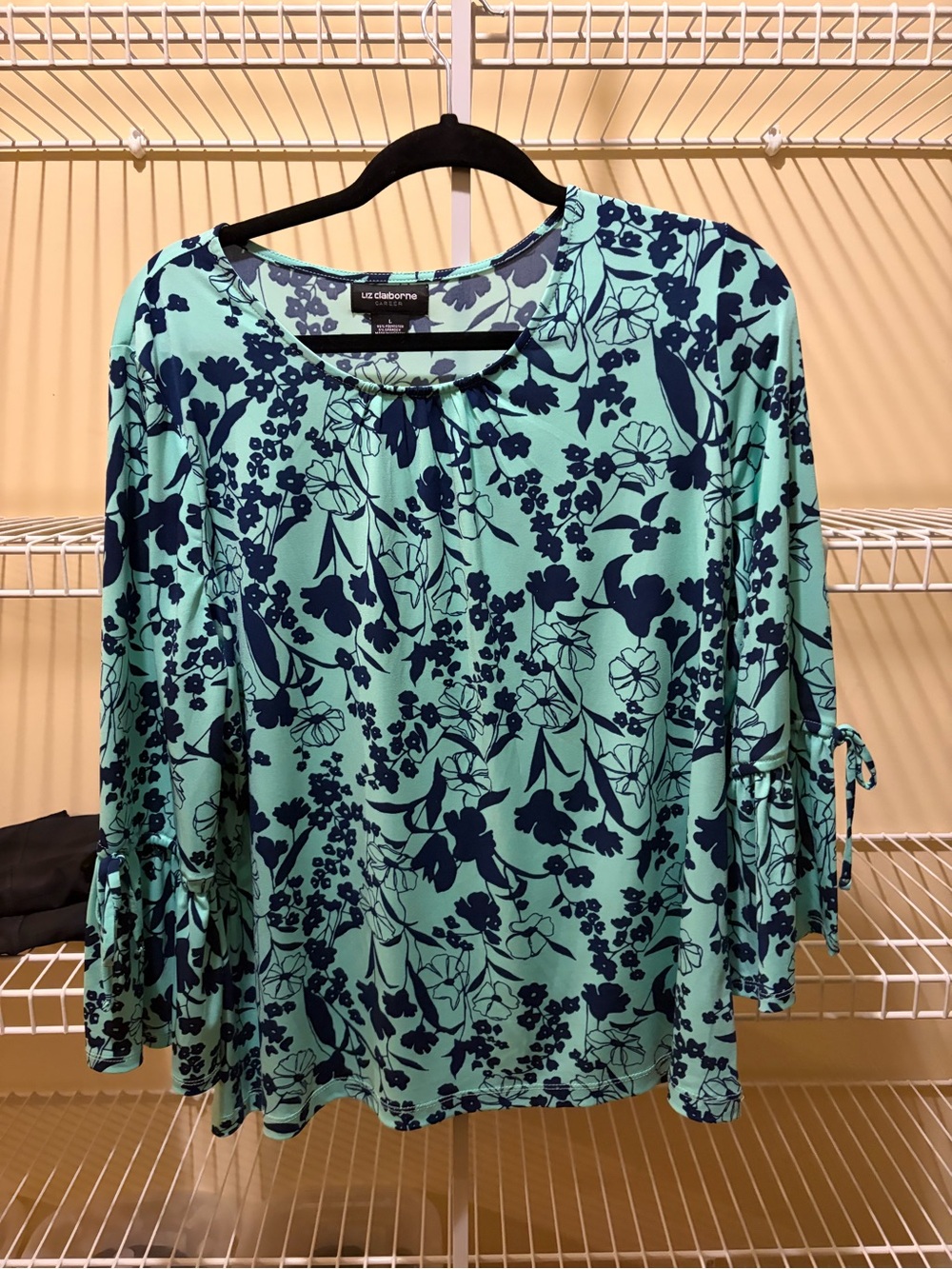 Liz Claiborne Teal and Navy Floral Tie-Sleeve Blouse